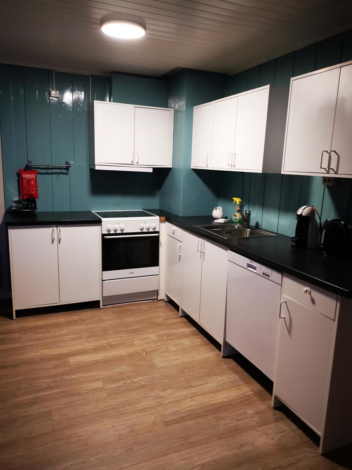 Kaikanten Rorbuer Sennesvik Habitación foto