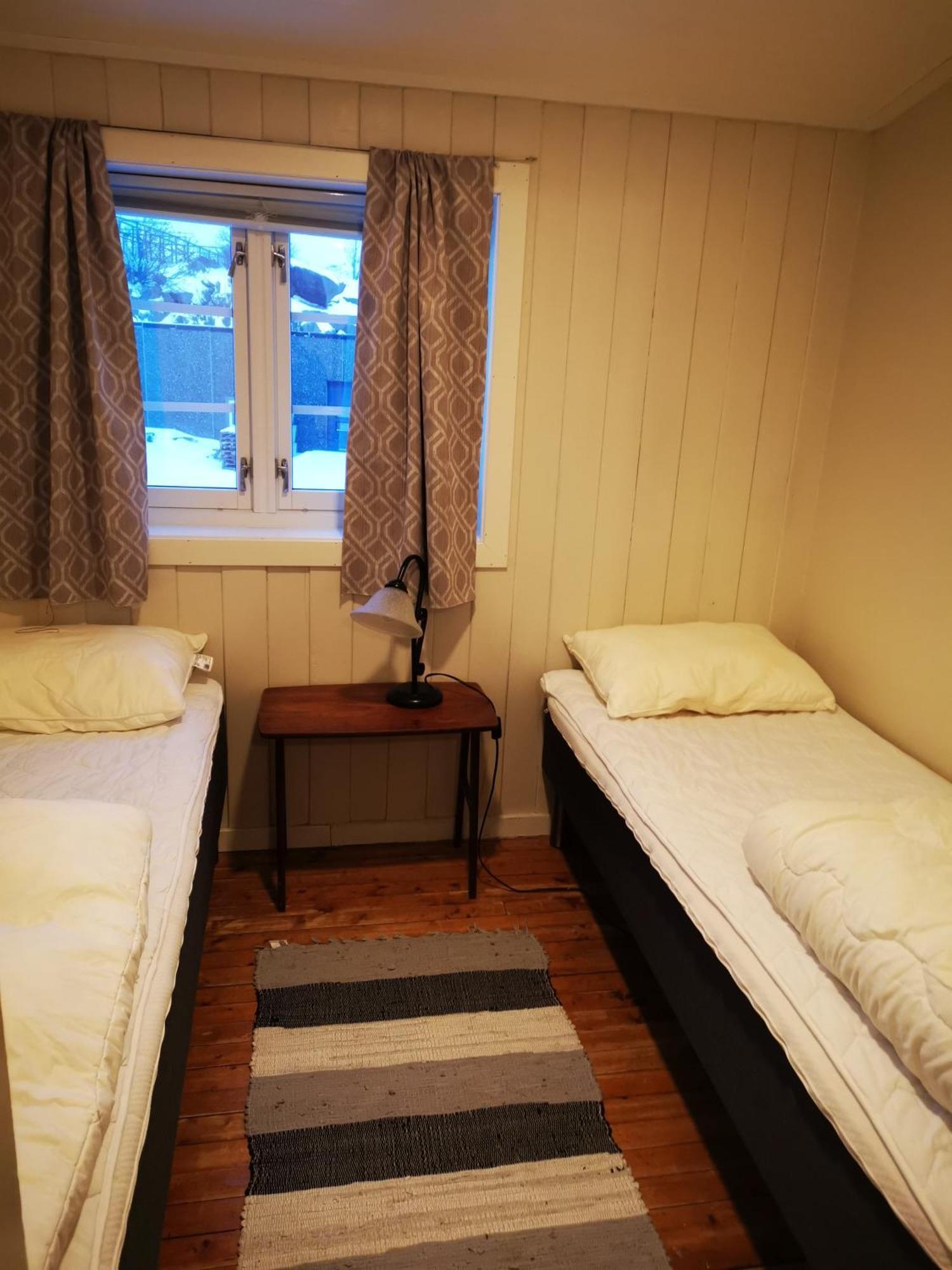 Kaikanten Rorbuer Sennesvik Habitación foto